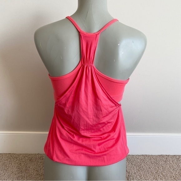 Lululemon No Limits Tank Pink Racerback Built in Sports Bra Size 4 - Picture 3 of 4